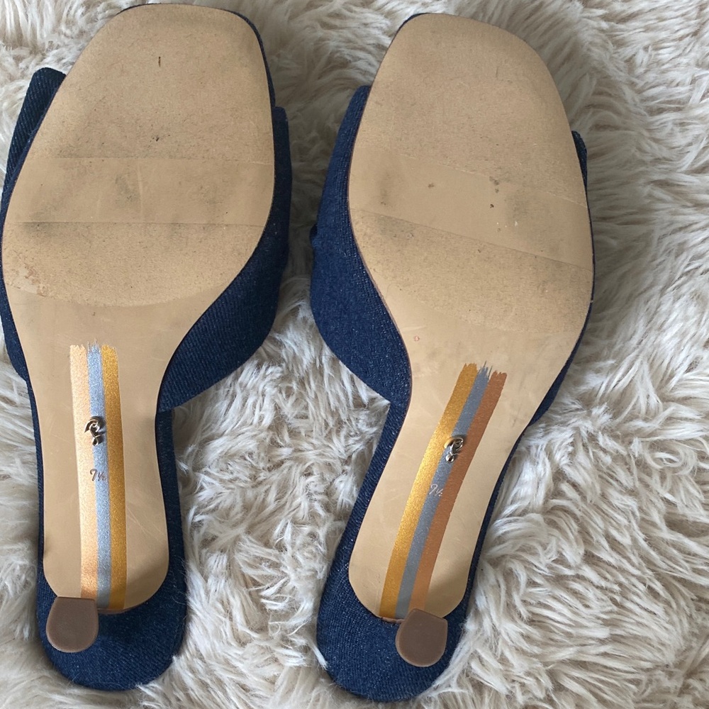 Sam Edelman Pietra Buckled Kitten-Heel Dress Sandals - Picture 4 of 6